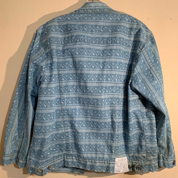 True Religion Plus Size Denim Trucker Jacket - Picture 4 of 15